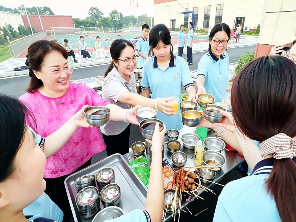 果洛正规全封闭寄宿学校怎么联系？甄选指南