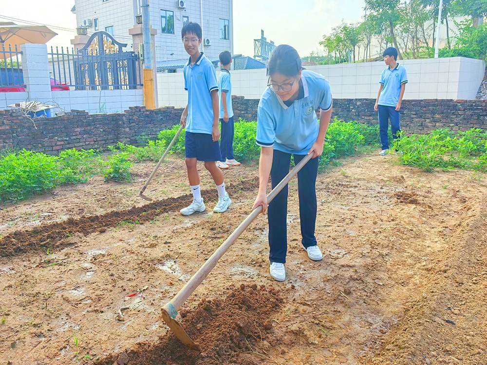 果洛叛逆孩子成长教育学校具体位置调研盘点